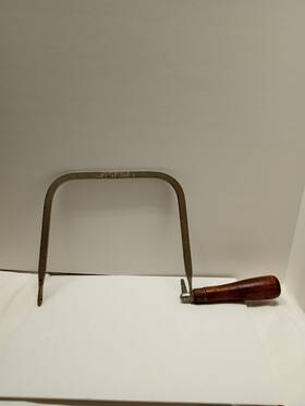 Craftsman 93541 Vintage Coping Saw Usa Made 13 Inch Long 4.5 Deep Wood Handled Tool