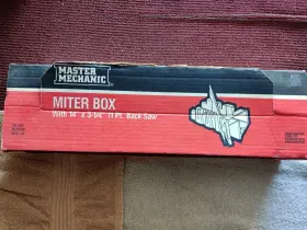 741-363 Master Mechanic Plastic Miter Box With Saw 14 Inch In Original
