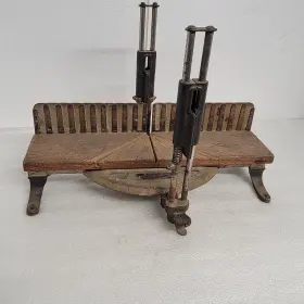 No.484-371 Montgomery Ward 484-371 Vintage And Co. Lakeside Model Mitre Box Broken Leg