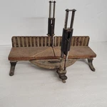 Vintage Montgomery Ward & Co. Lakeside Model NO.484-371 Mitre Box ( Broken Leg ) Used. Price: $17.99.