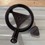 ONE(1) Delta Table Saw 34-441 34-670 36-474 Plastic Crank Handle Handwheel Used. Price: $20.00.